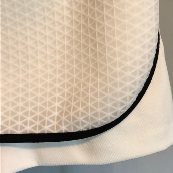 NWT- BCBGeneration Brand Tailored Shorts. - Picture 4 of 6